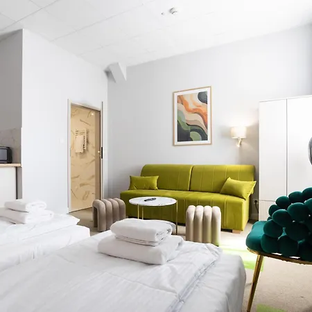 Moon Апарт-готель 3*