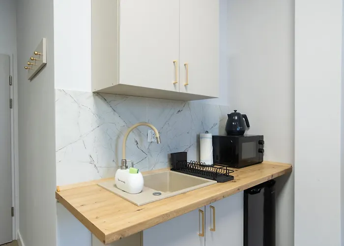 Moon Apartmanhotel 3*